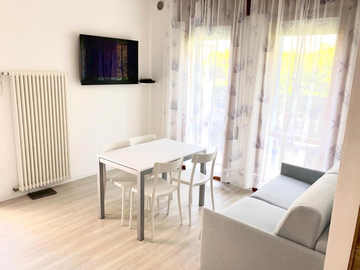 Villa Santin Carraro Immobiliare - Family Apartments Lido di Jesolo Luaran gambar