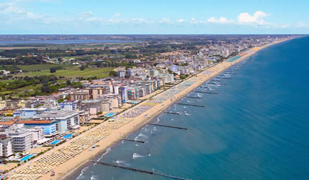 Villa Santin Carraro Immobiliare - Family Apartments Lido di Jesolo Luaran gambar